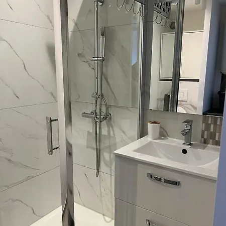 Le Pinedou Hotel La Crau